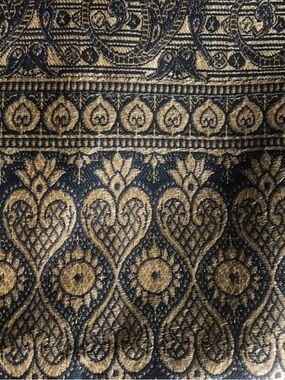 New Beautiful Vintage Persian Gold/Green piece of art.